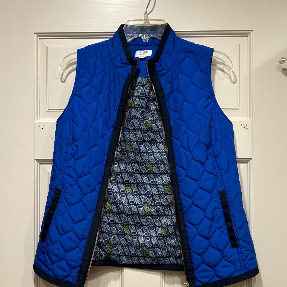 Crown & Ivy Royal Blue Quilted Vest with Dark Trim